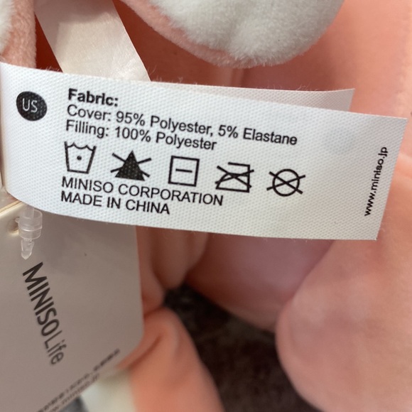 Miniso Cow/pig transforming plush toy - Picture 8 of 8